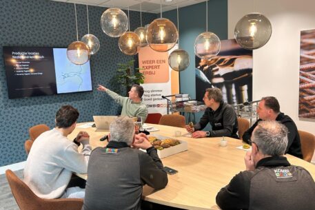 Lunch en leren - Stan over dakpannen