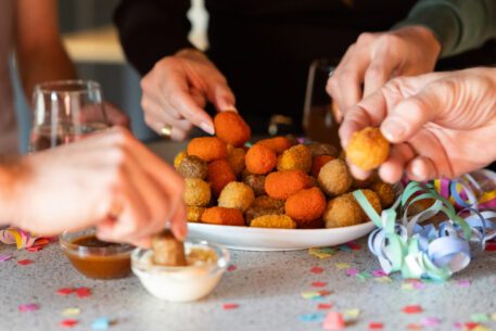 Bitterballen | Trots op KOMBI